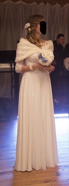 Suknia Ślubna, Ślubna suknia