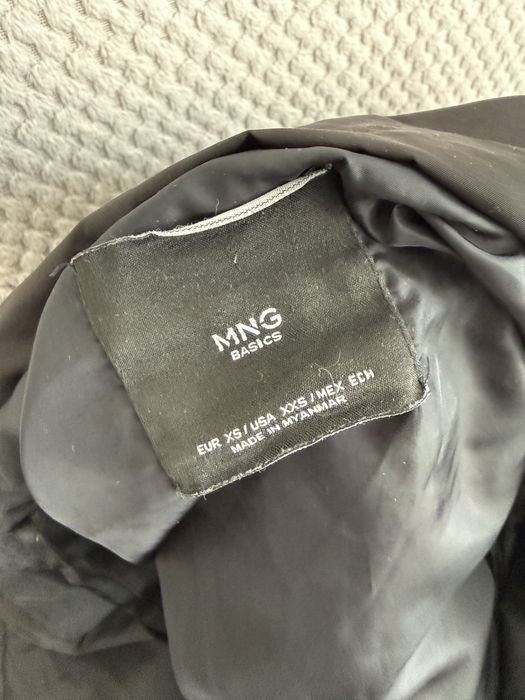 Куртка зимова Mango