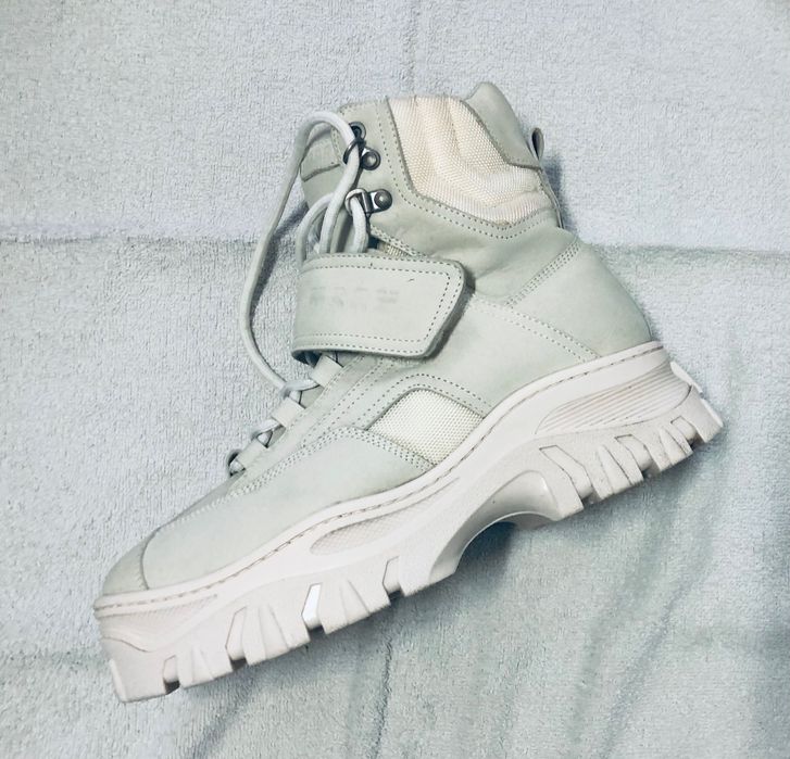 Botas MSGM  , muito confortáveis