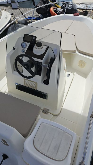 Barco usado Beneteau *OPORTUNIDADE SÓ ATÉ DIA 15 MAIO*