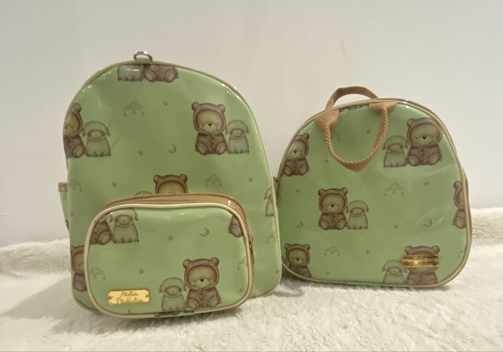 Mochila infantil e lancheira