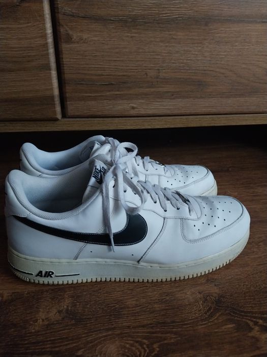 Nike Air Force 1 skóra naturalna o długości wkładki 32cm.