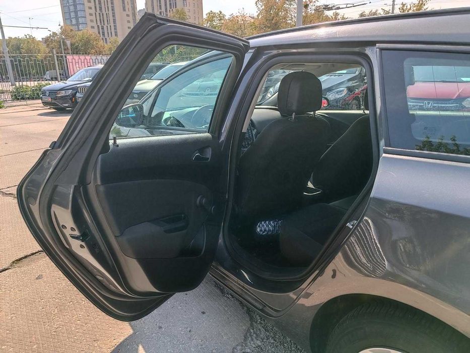 Продам Opel Astra 2012р. #71719