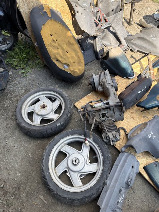 Запчастини ямаха гранд аксіс 100 yamaha grand axis пластик