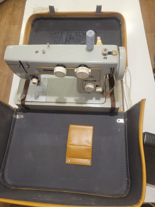 Продам Швейную Машинку ПОДОЛЬСК 142