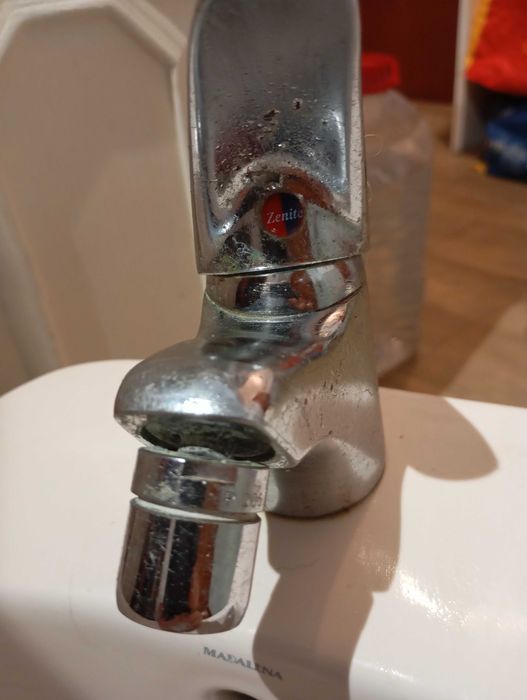 Bidé Madalena+torneira Zénite