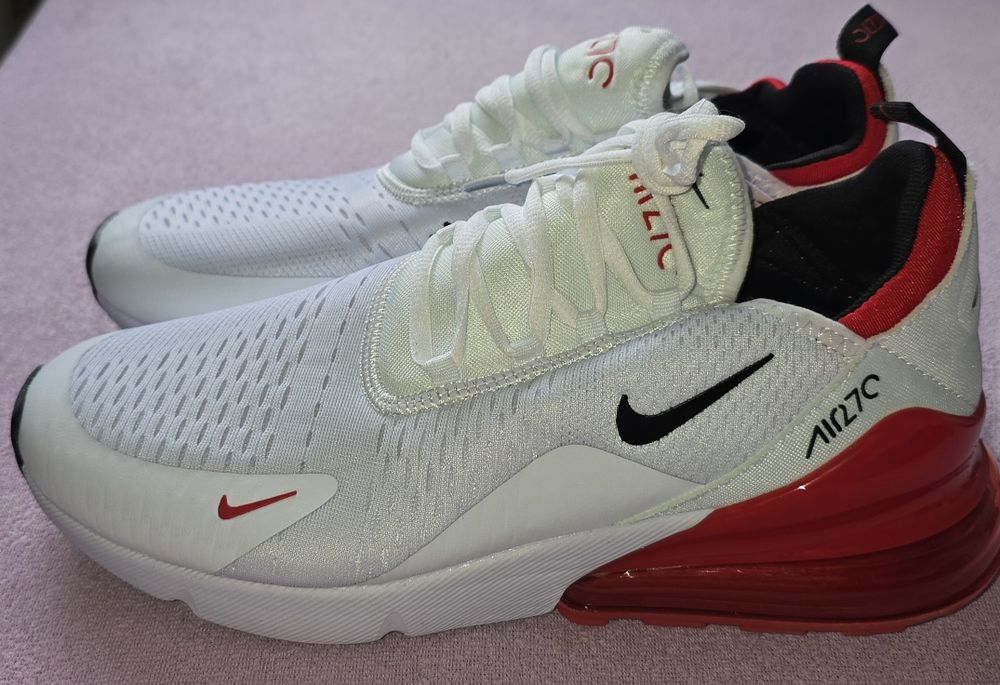 Nowe buty Nike Air Max 270  r44