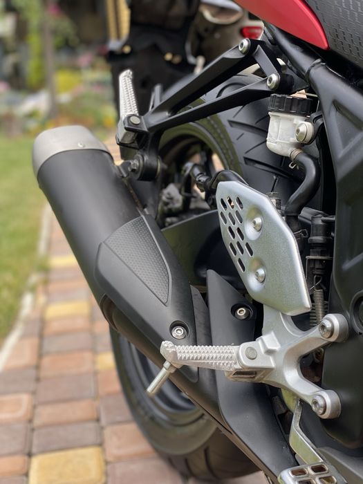 Свіжак з Японії Yamaha R25-2019!