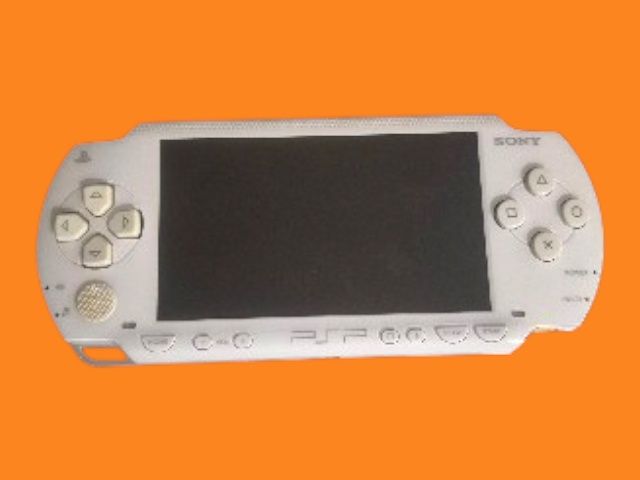 Konsola do gier przenośna PSP-1000 fat biała white ceramic games