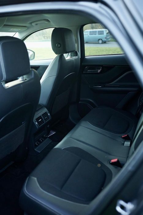 JAGUAR F-PACE 3.0d • 300 KM • AWD R-Sport, Okazja! 
2017 | 167 000