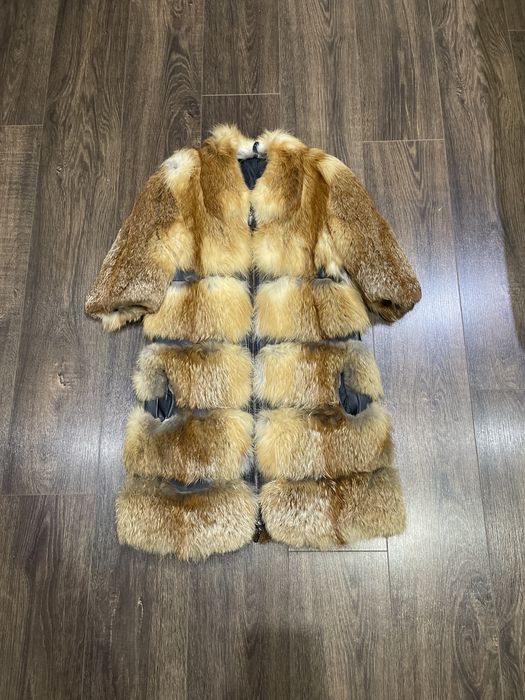 Продам жилетку с лисицы