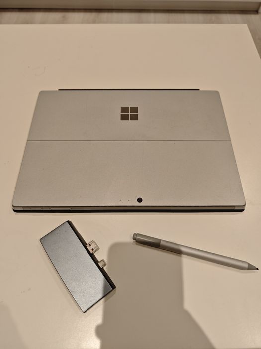 Microsoft Surface Pro 6