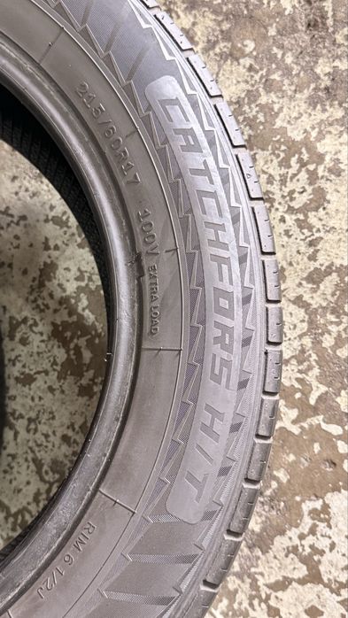 Pneus 215/60r17 XL Windforce Catchfors H/T com 75% piso
