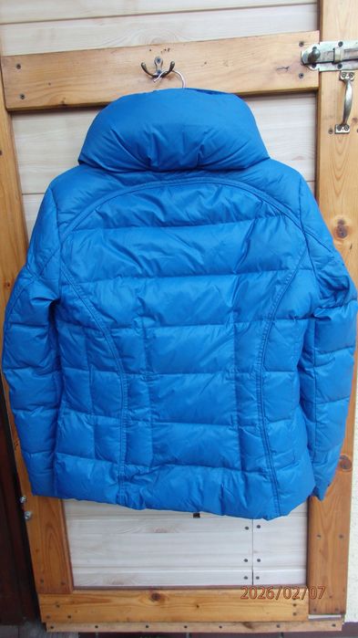 Kurtka sportowa damska z kapturem marki Monnari rozmiar 40.