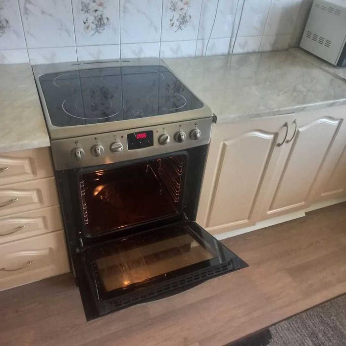 Ремонт на дому вытяжек духовок микроволновок электроплит кофемшин