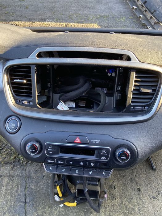 Deska kia sorento 3 gt line