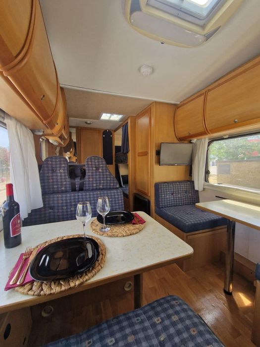 Autocaravana Ford Riviera impecável
