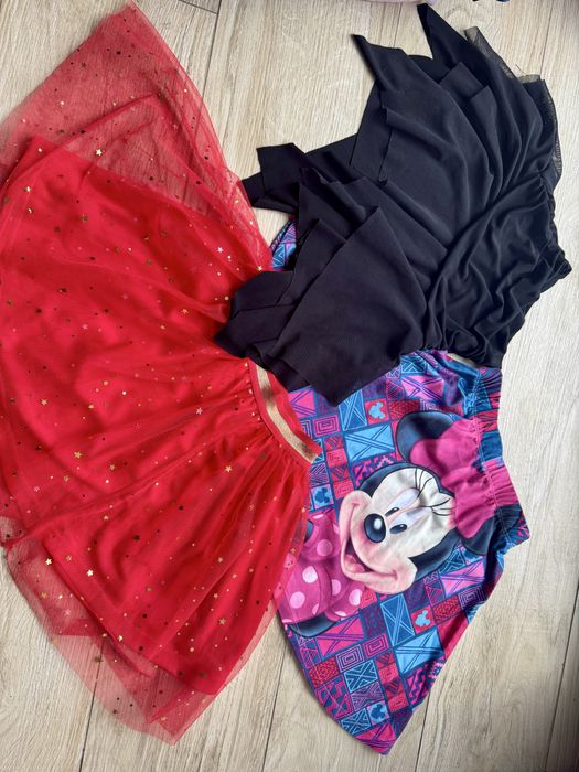 Duza paka ubran dla dziewczynki w wieku 8-9 lat