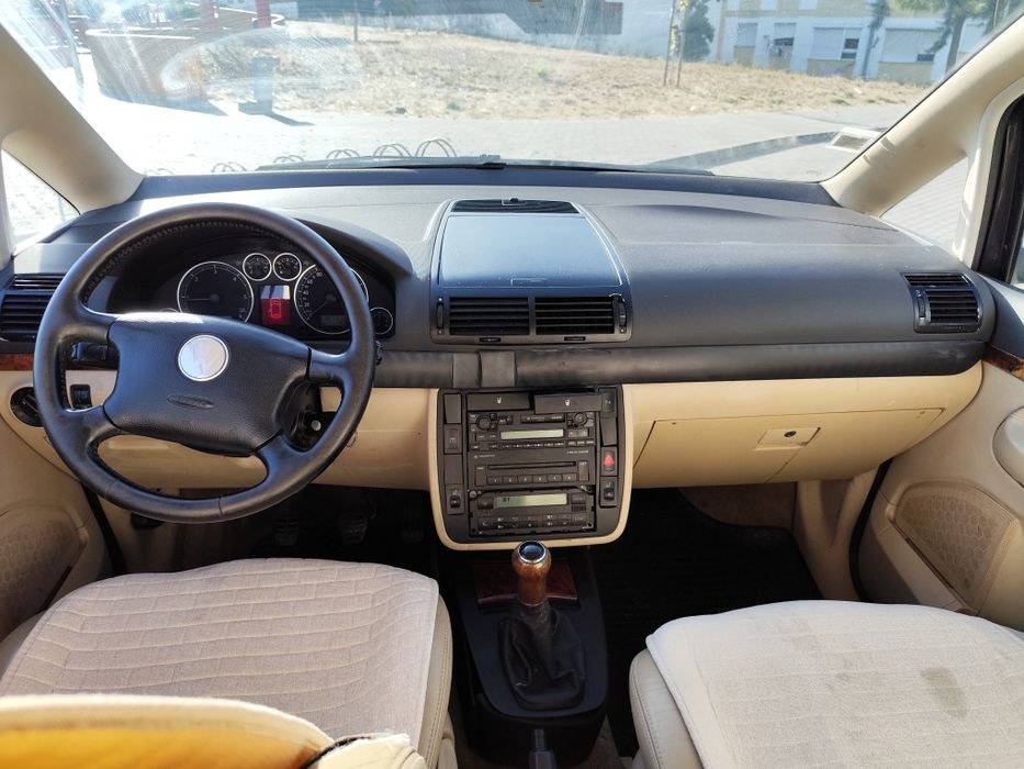 VW Sharan 1.9TDI 130cv full extras freestyle impecável