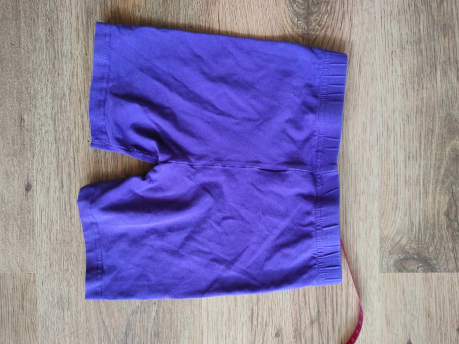 Krótkie legginsy spodenki Coccodrillo 128 cm