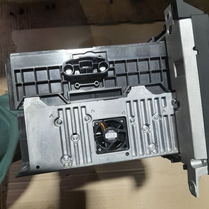 Автомагнітола на Mersedes B180,  W164, GL164, Vito