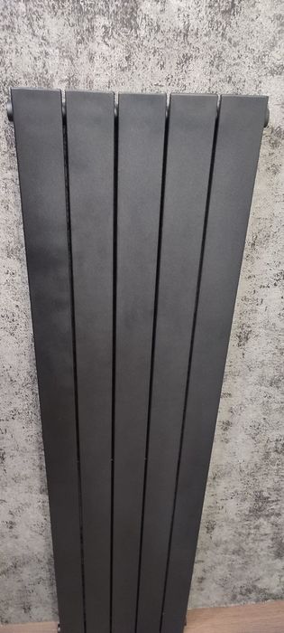 Вертикальный радиатор. Дизайнерский радиатор. Радиаторы для отопления.