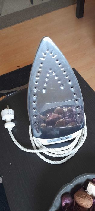 Ferro a vapor Moulinex