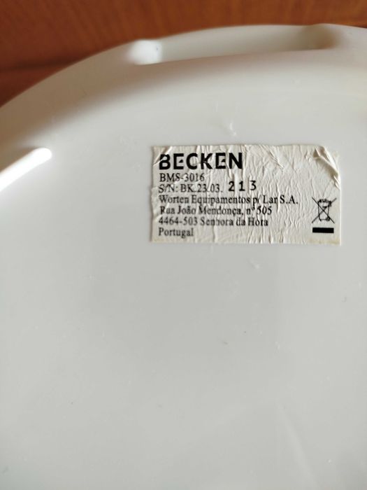 Esterilizador de biberões Becken BMS 3016