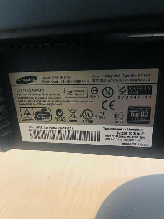 Монитор Samsung SynkMaster 943