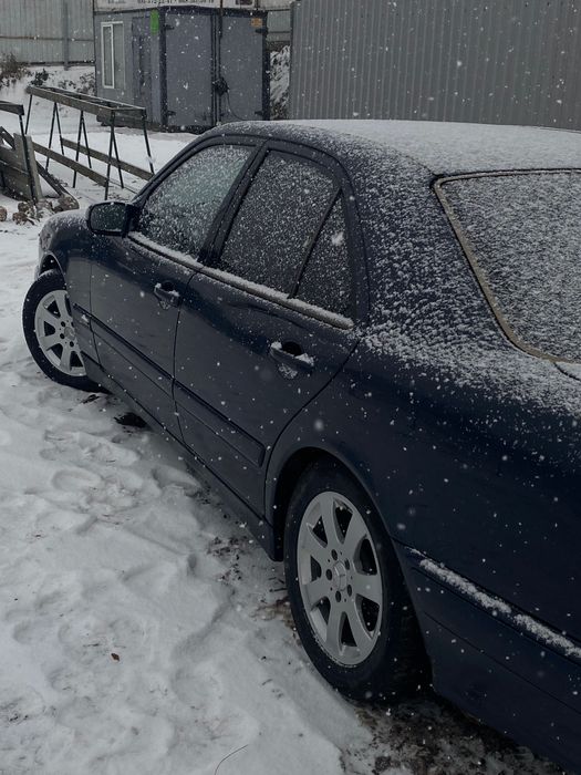 Продам мерседес 210 2000 год