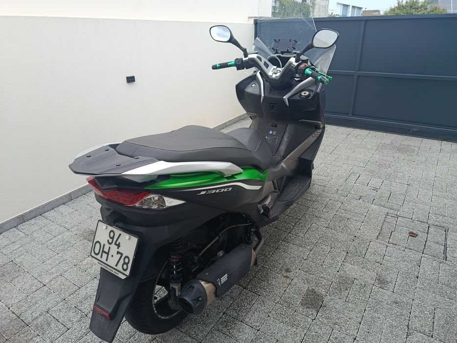 Scooter Kawasaki j300 com variador Polini muito extras impecável
