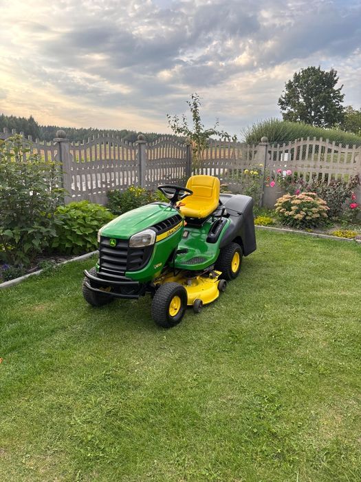 Kosiarka traktorek John Deere X155R 18 KM V2 Hydro