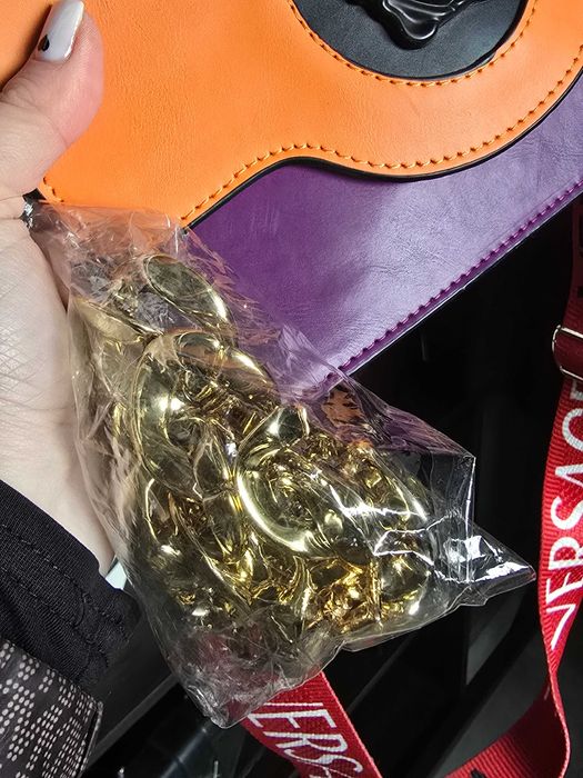 Сумочка в стилі Версаче