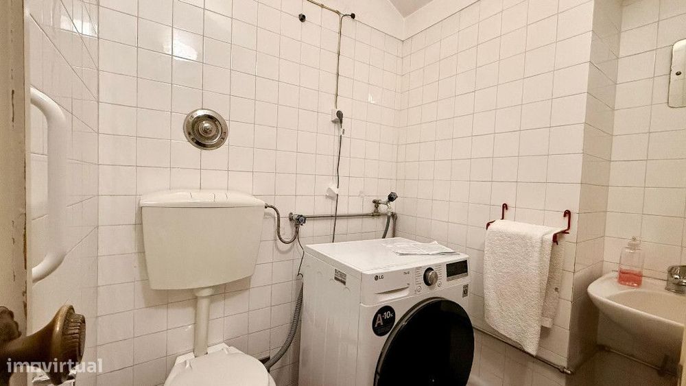Apartamento T3+Sotão+G,Solum, Coimbra