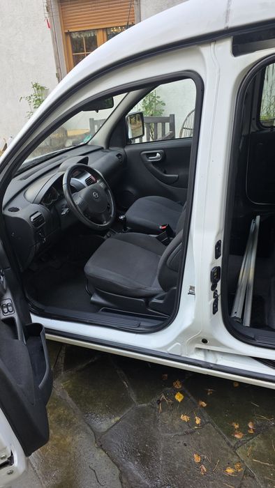 Opel combo 1.7 diesel sprowadzony klimatyzacja