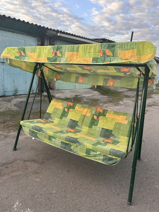 Гойдалка садова.