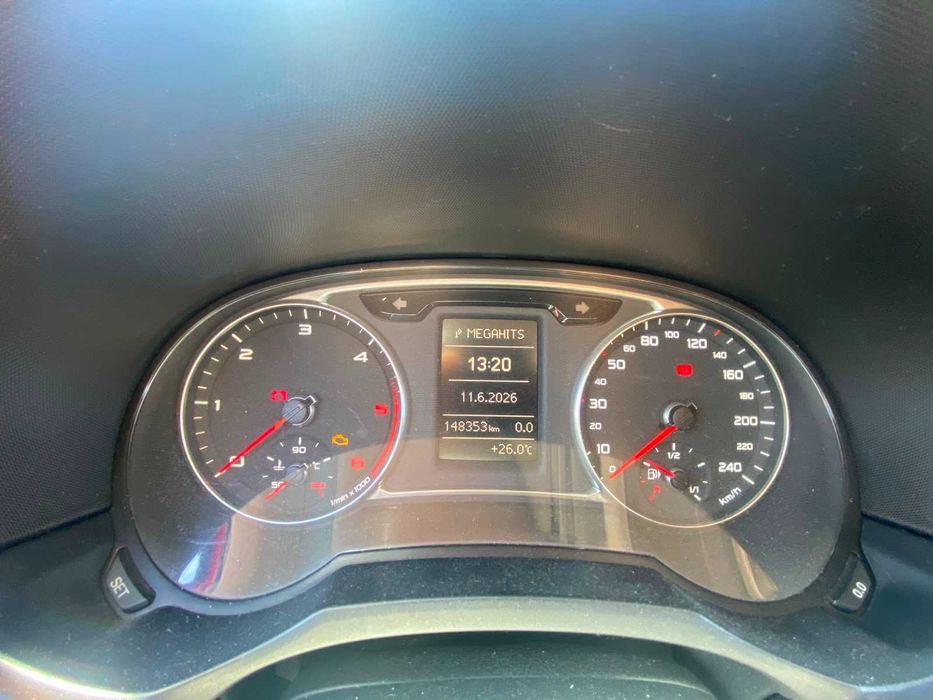 Audi A1 1.6 TDI 105 cv – 2011 – Excelente Estado