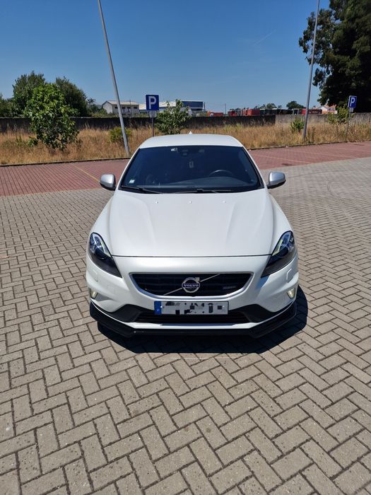 Volvo v40 R design — photo 2