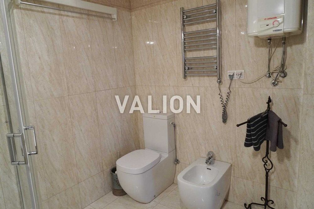 Продаж 2 кім квартири вул. Гетьмана 1-Б метро Шулявська 5 хв.