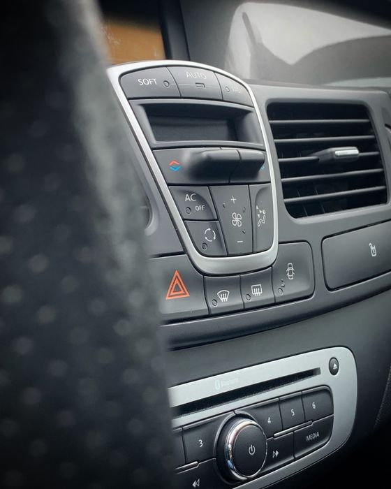 Продам Renault Laguna 3 2014