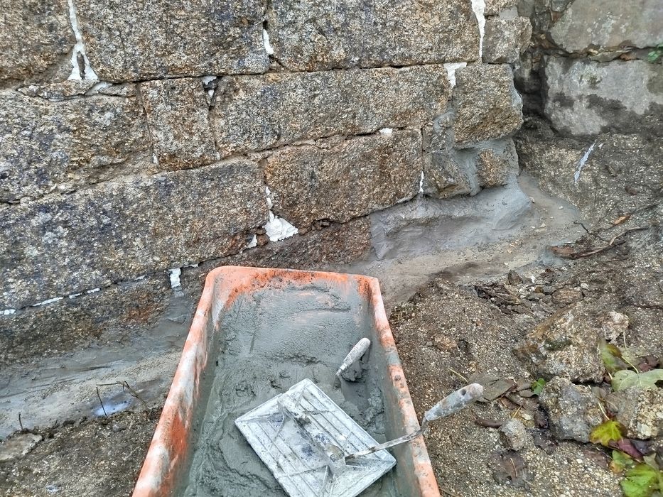 Renovação de fachadas antigas em pedra