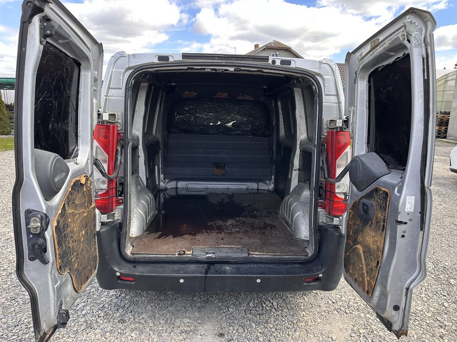 Peugeut Epert 2012 1.6 HDI