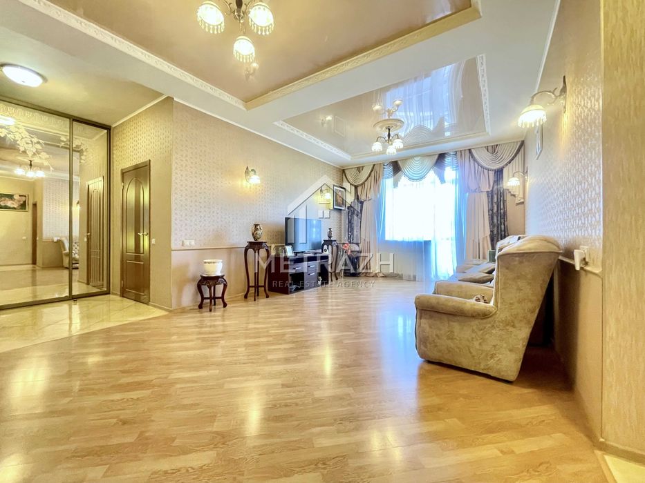 Продам Элитная 3-ком кв 94 м²в современном  новострое ЖК Грековская 5