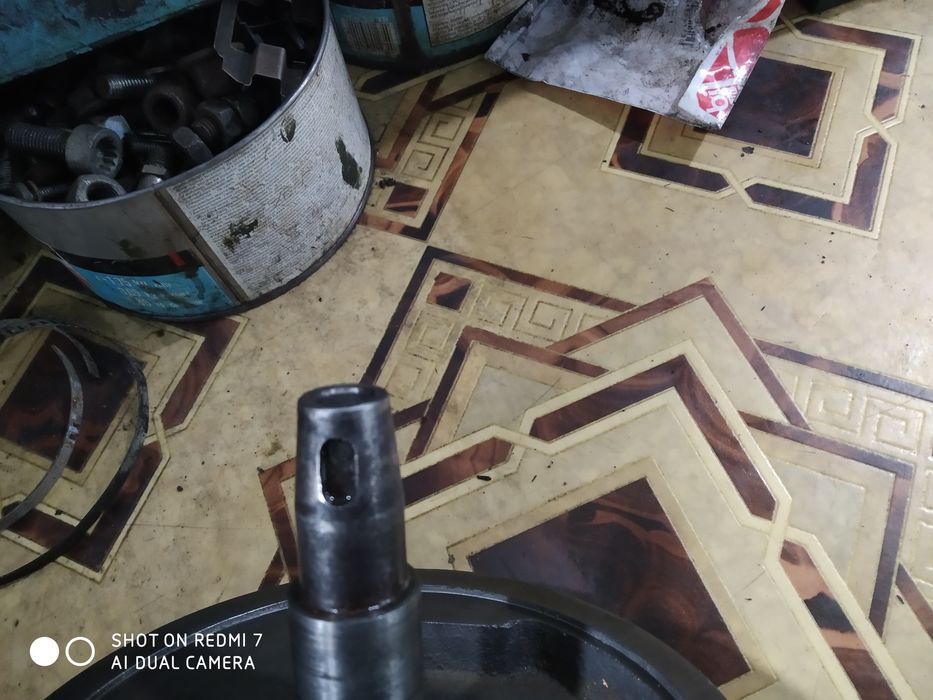 Колінвал до іж планети.