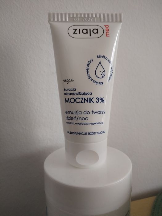 Ziaja vegan, kuracja ultra nawilżająca, mocznik 3%, 50ml