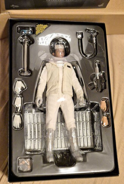 Figurka Star Wars Princess Leia (Hoth) 1/6 Hot Toys MMS423