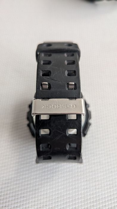 Casio G-Shock GA-700 + GA-100