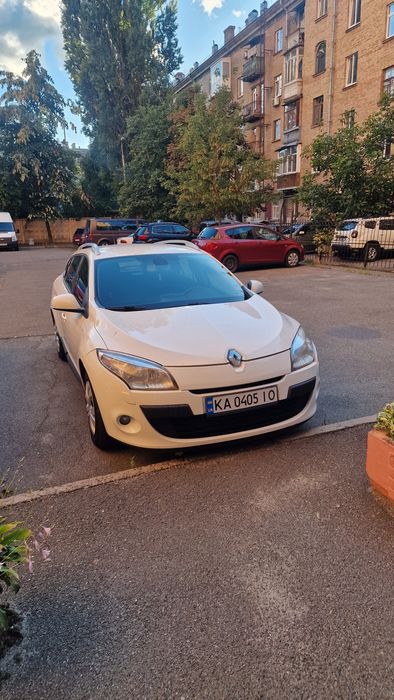 продам автомобиль
