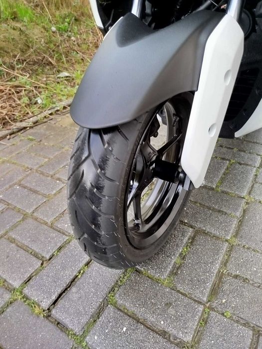 Yamaha Nmax 125 de 2025 só 900kms