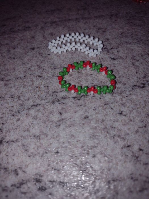 Прикраси з бісеру